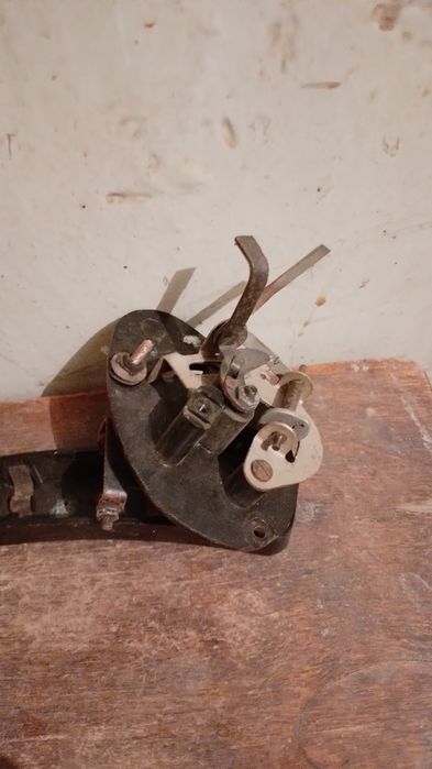 Радянський старий тонарм для радiоли