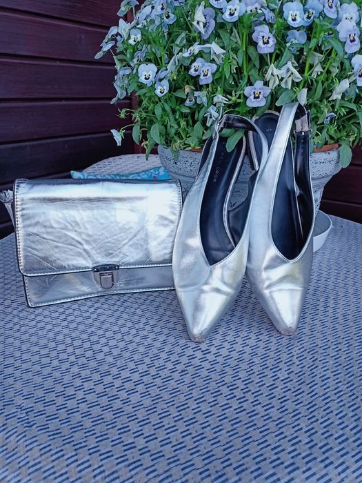 Srebrny komplet sandałki torebka