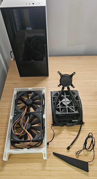 PC Gaming (RTX 3060 Ti / i7 / 32GB RAM)