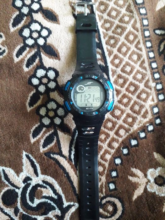 Годинник наручний