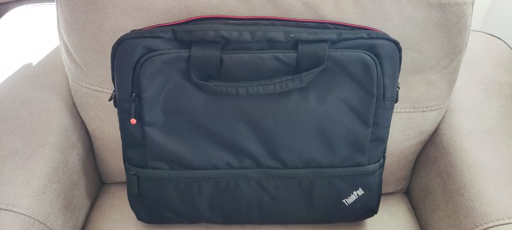 Mala PC portátil Lenovo ThinkPad nova