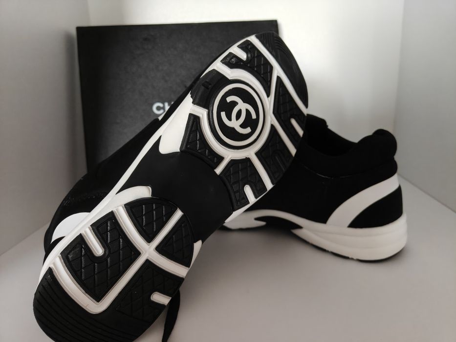 Chanel neoprene low top sneakers CC r.42 sneakersy