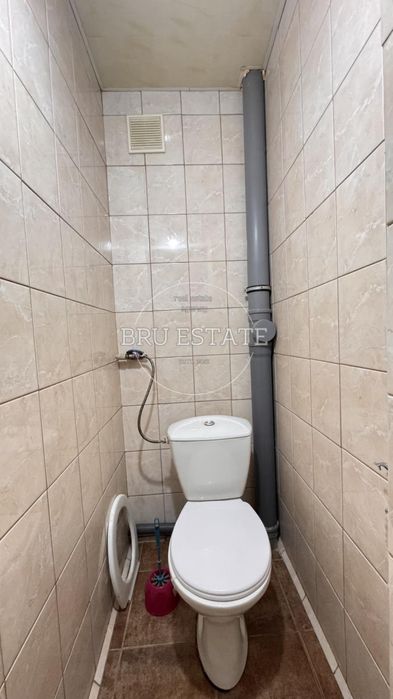 Продам 2 кімнати в гуртожитку Подільський р-н Електриків 26/30 Рибальський острів