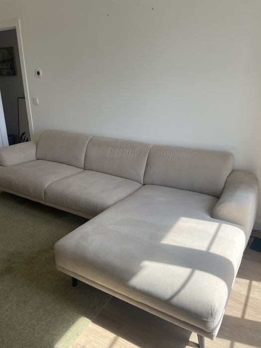 Sofá com chaise-longue