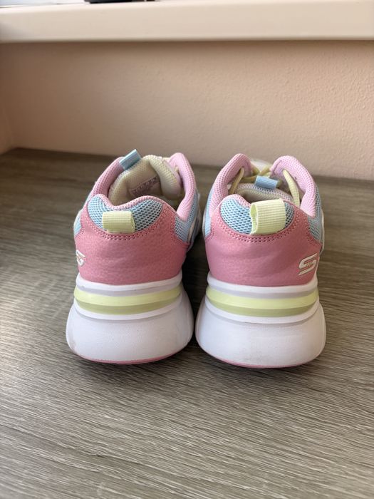 Кросівки легкі літні Skechers