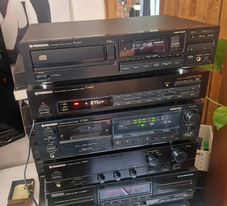 Wieża stereo Pioneer 4 segmenty