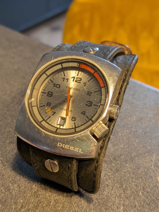 Zegarek Diesel DZ2046 - styl metal/punk, rarytas!