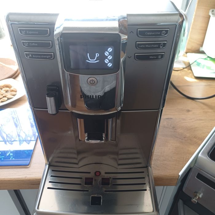 Ekspres do kawy philips LatteGo