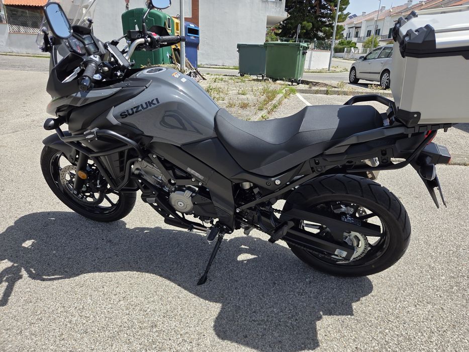Suzuki DL 650 Vstrom (seminova)