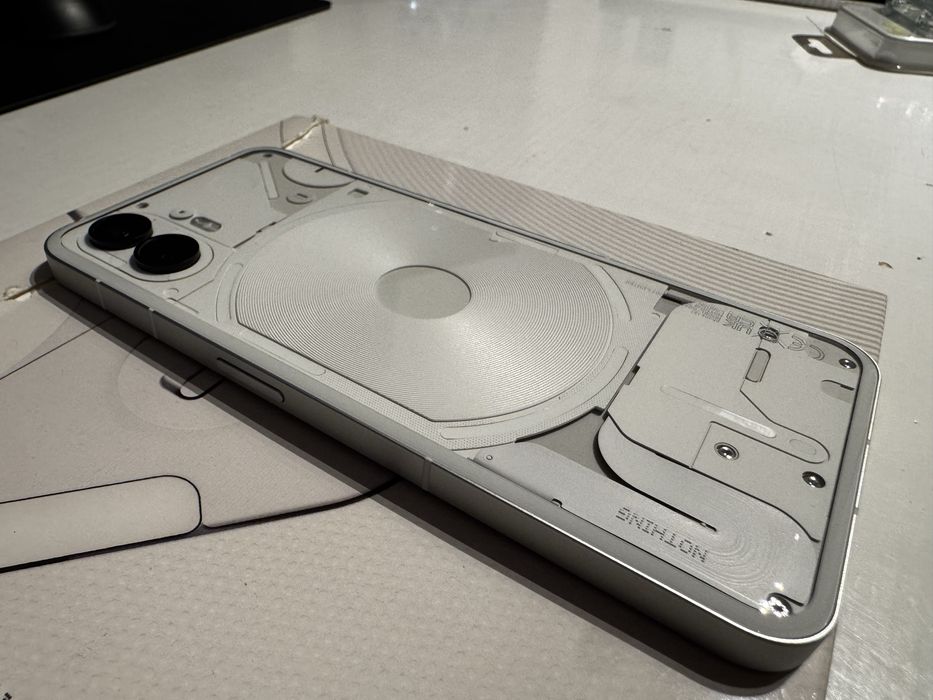 Nothing Phone (2) 12/256 White gwarancja szkło Spigen nowe komplet