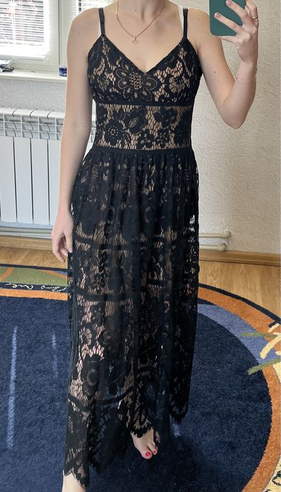 Платье вечернее