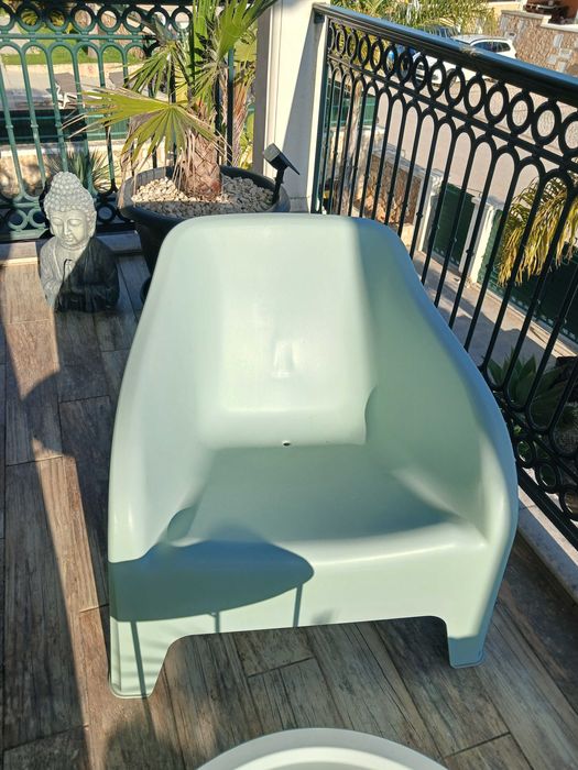 Cadeiras de jardim verde