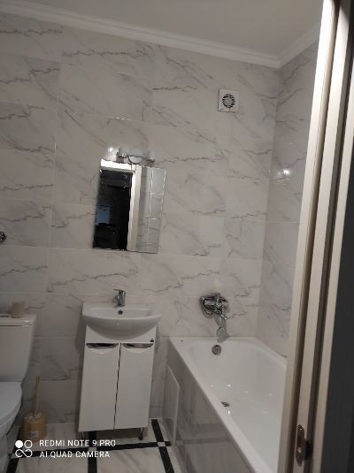 Однокімнатна в раєні виставки автовокзалу