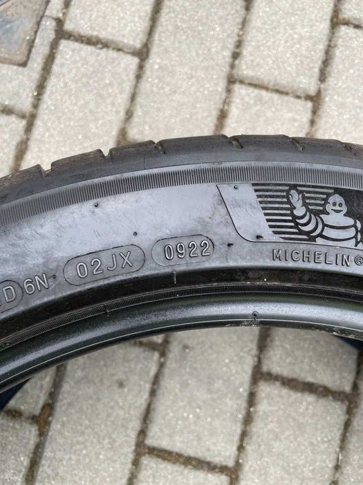 Opony Michelin Pilot Sport4 235/45 ZR19