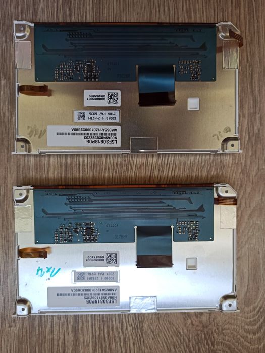 Екран з тачскріном для РНС510 RNS510