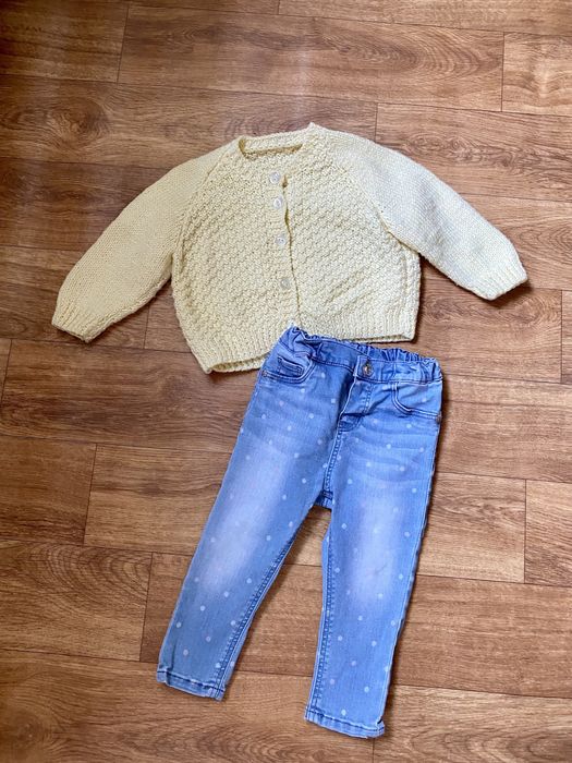 В’язана стильна кофтинка кардиган дівчинці ручної роботи