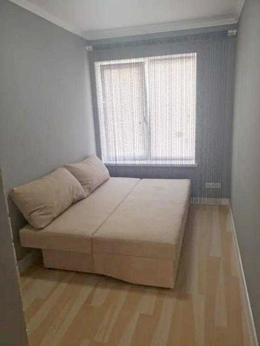 Терміново продам 1 к. квартиру біля метро