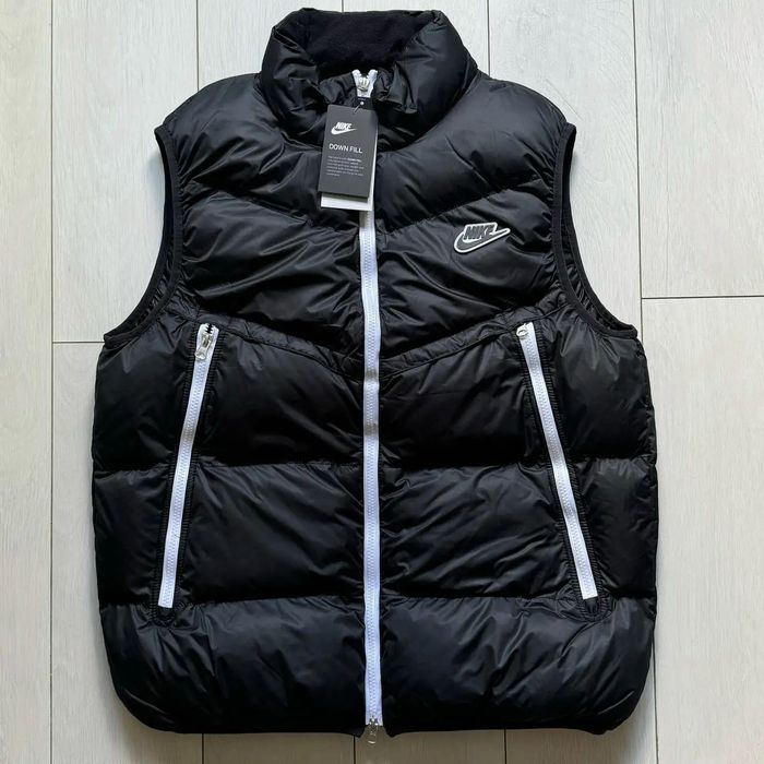 Чоловіча Безрукавка Nike NSW Shield,розмір XL, XXL. Жилет Найк.