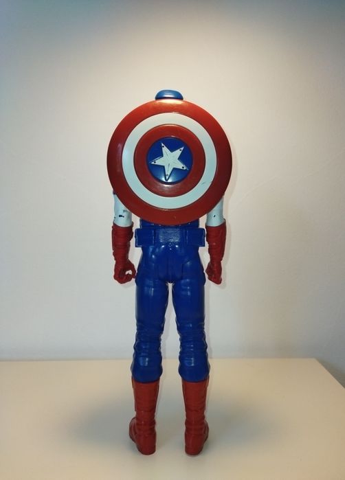 Figura Capitão América Marvel