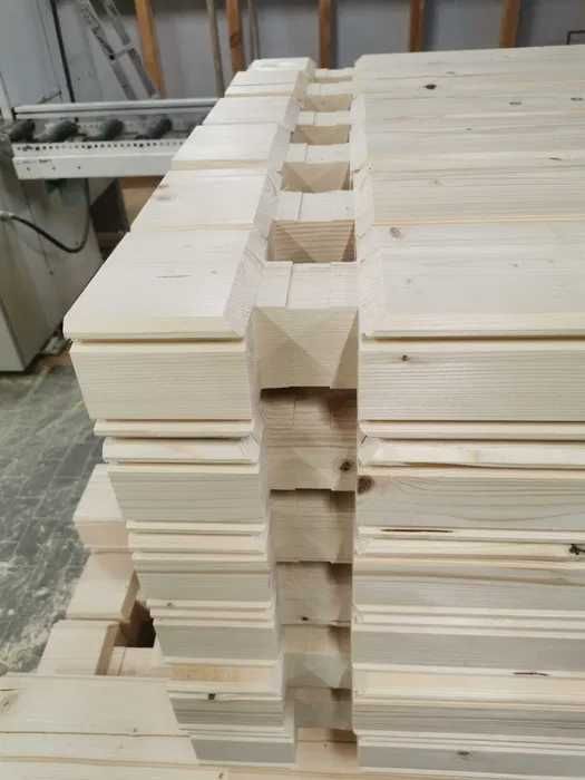 Balik ścienny Drewno C24 Świerk Skandynawski