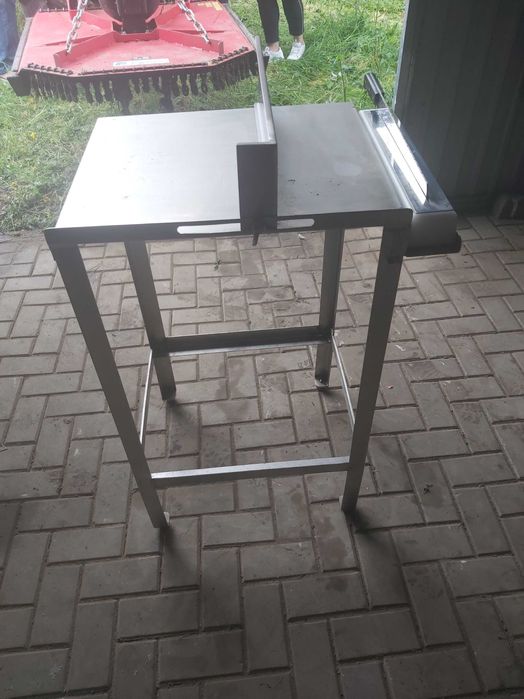 Banca de inox de corte