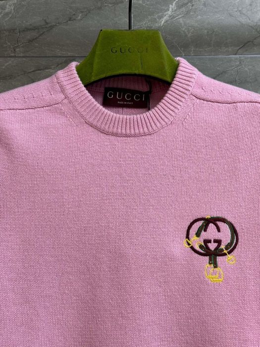 Світер Gucci нереально модний колір