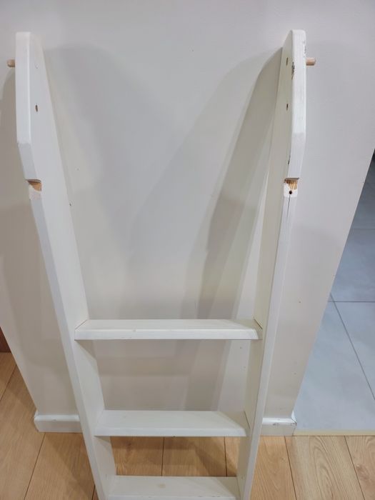 Drabinka do łóżka piętrowego Jysk VESTERVIG