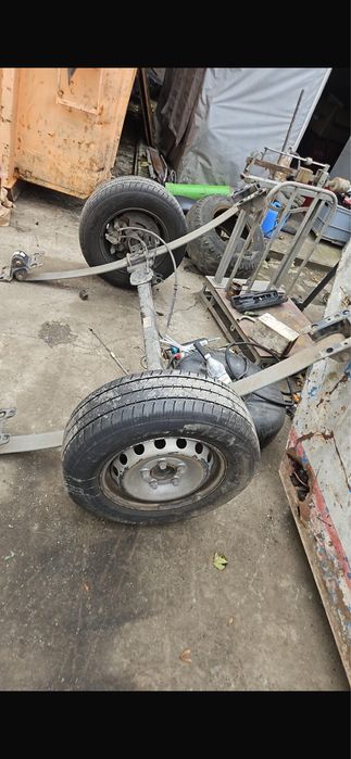 Renault master 3 movano belka tylna zawieszenia resory zaciski komplet