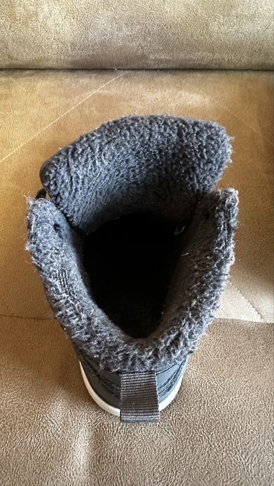 Puma кросівки 37,5р