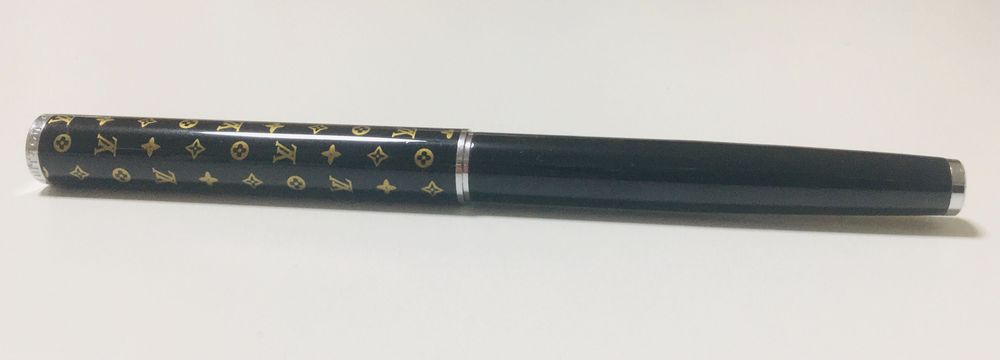 Caneta Esferográfica Louis Vuitton