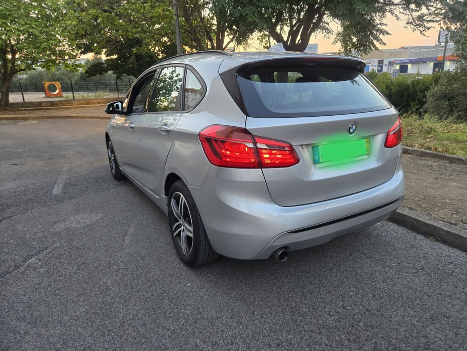 BMW 216 Active Tourer d Line Sport