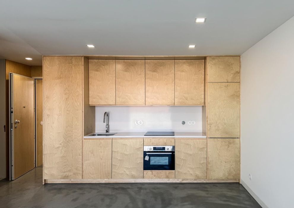 Apartamento T1 novo, com garagem para arrendar em Marvila