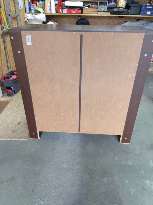 Sprzedam komodę  Vox