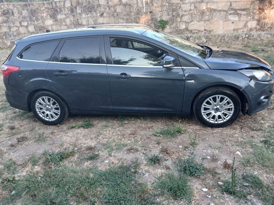Ford focus Salvado