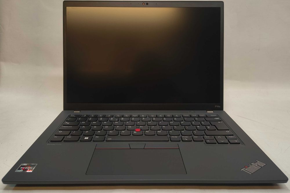 Nowy Lenovo ThinkPad P14s G4 Ryzen 7 PRO 7840U 32/512GB NVMe 14" WUXGA