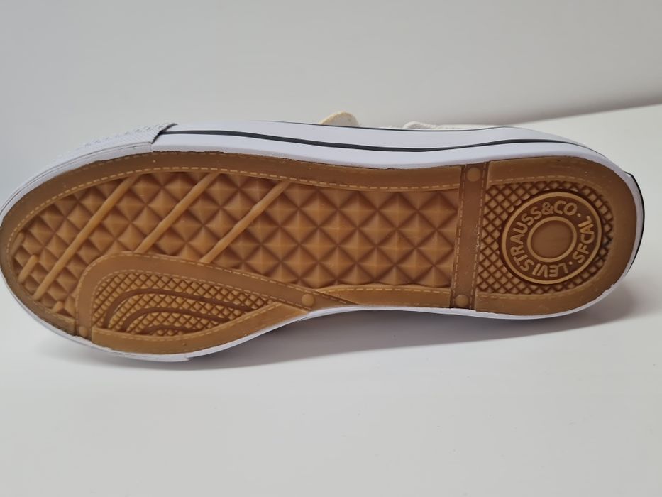 Trampki Levi's rozm.38