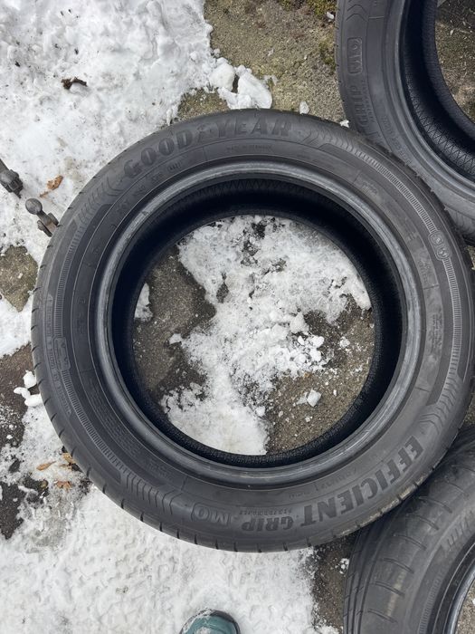 Літні шини літо Good Year 225 50 R17