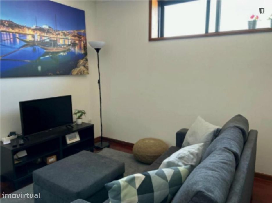 Quarto - localizado em Bonfim Porto