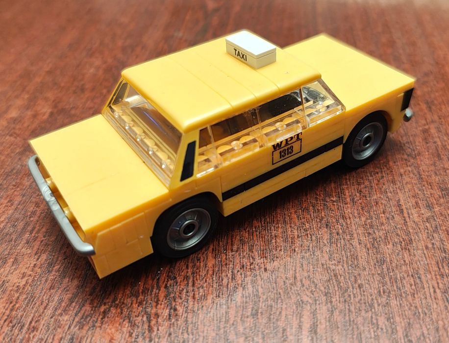 Klocki Cobi 24547 Youngtimer Collection FSO 125 p  WPT 1313 Zmiennicy
