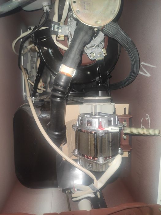 Продам стиральную машинку полуавтомат