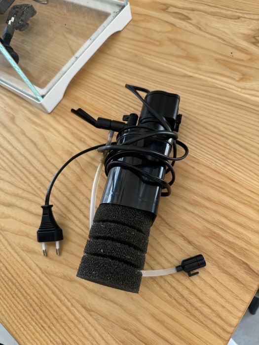 Akwarium 60 l z wyposażeniem