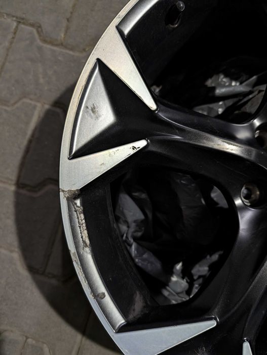 Felga 19' Cupra Formentor ET40 5FF601025E