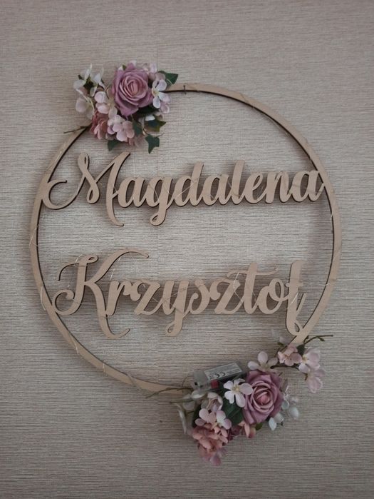 Drewniane koło z imionami Magdalena Krzysztof