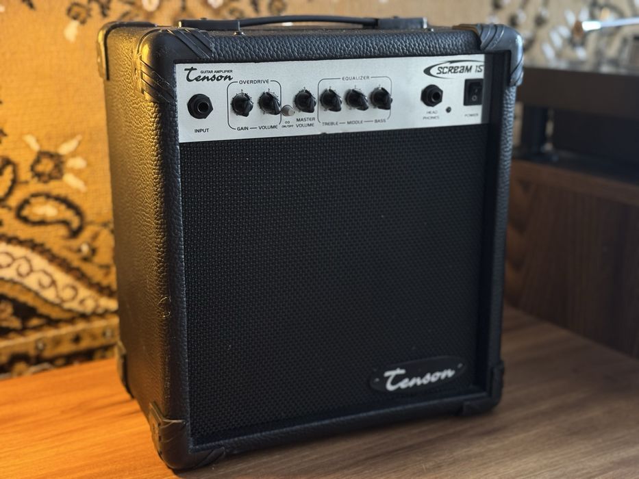 Гітарний комбік 15W