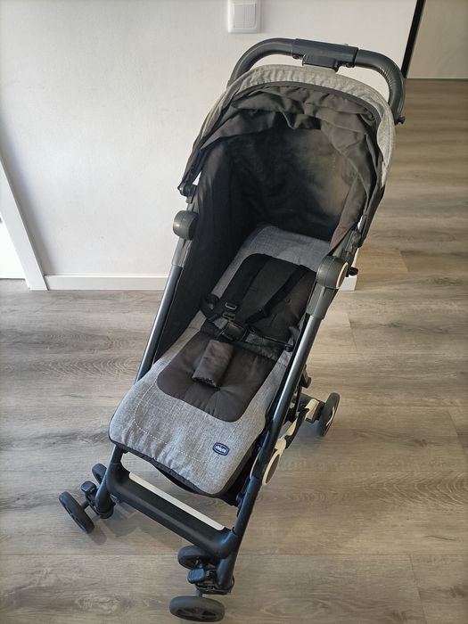 Carrinho de bebé-  Chicco