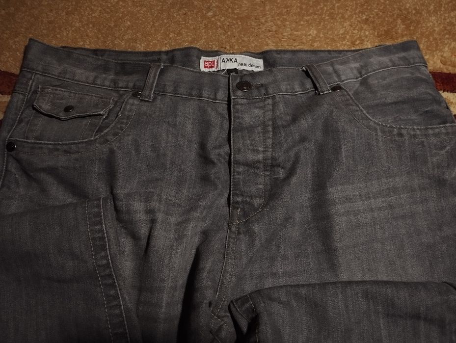 джинси з карманами