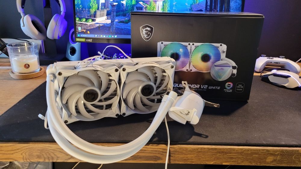 Chłodzenie MSI MAG Coreliquid 240R Biały