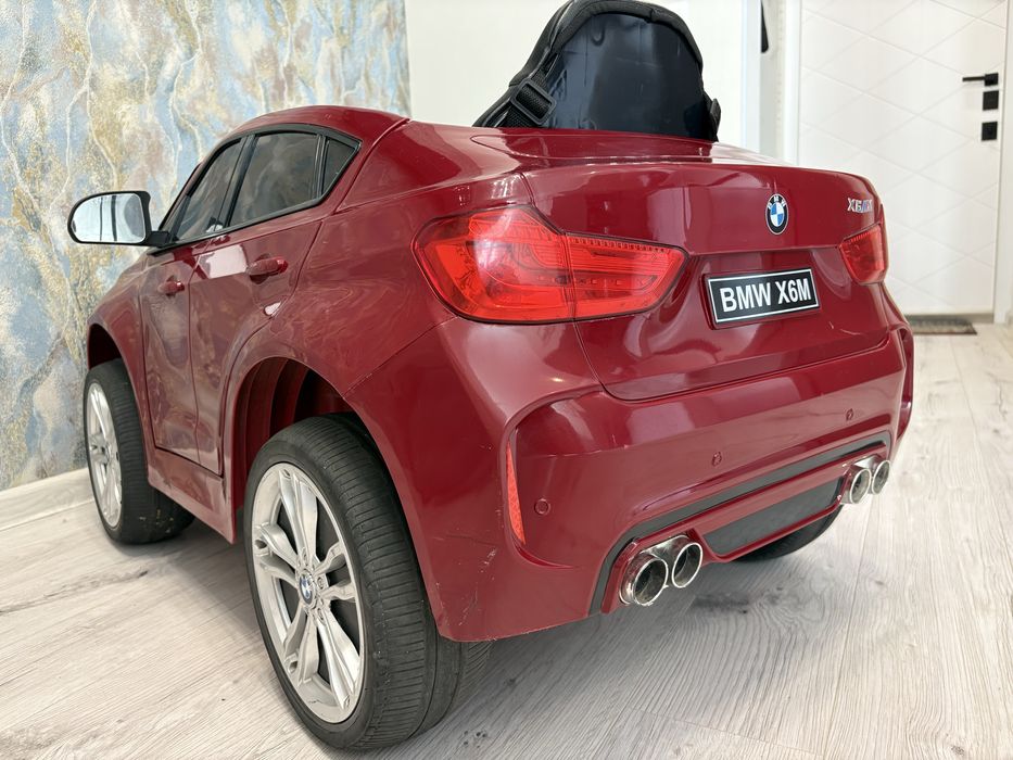 Дитячий електромобіль BMW x6m