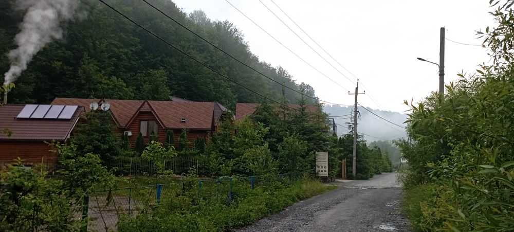 Продаємо сучасний будинок курорт Поляна