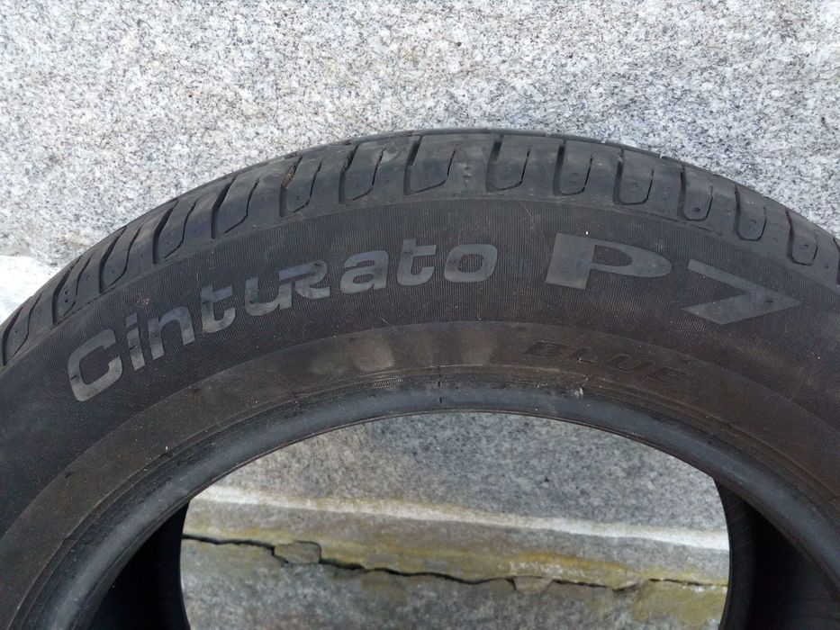 Par de Pneus Pirelli - 215 55 R16